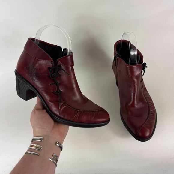 Rieker Rebecca Boots Women's 6.5 Burgundy Leather Pull On Block Heel Side Zip - Picture 1 of 10